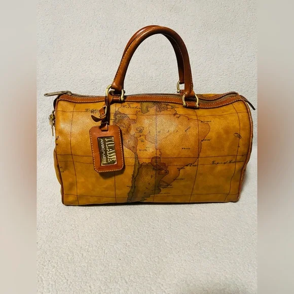 Alviero Martini World Map  Boston Bag - Picture 14 of 14